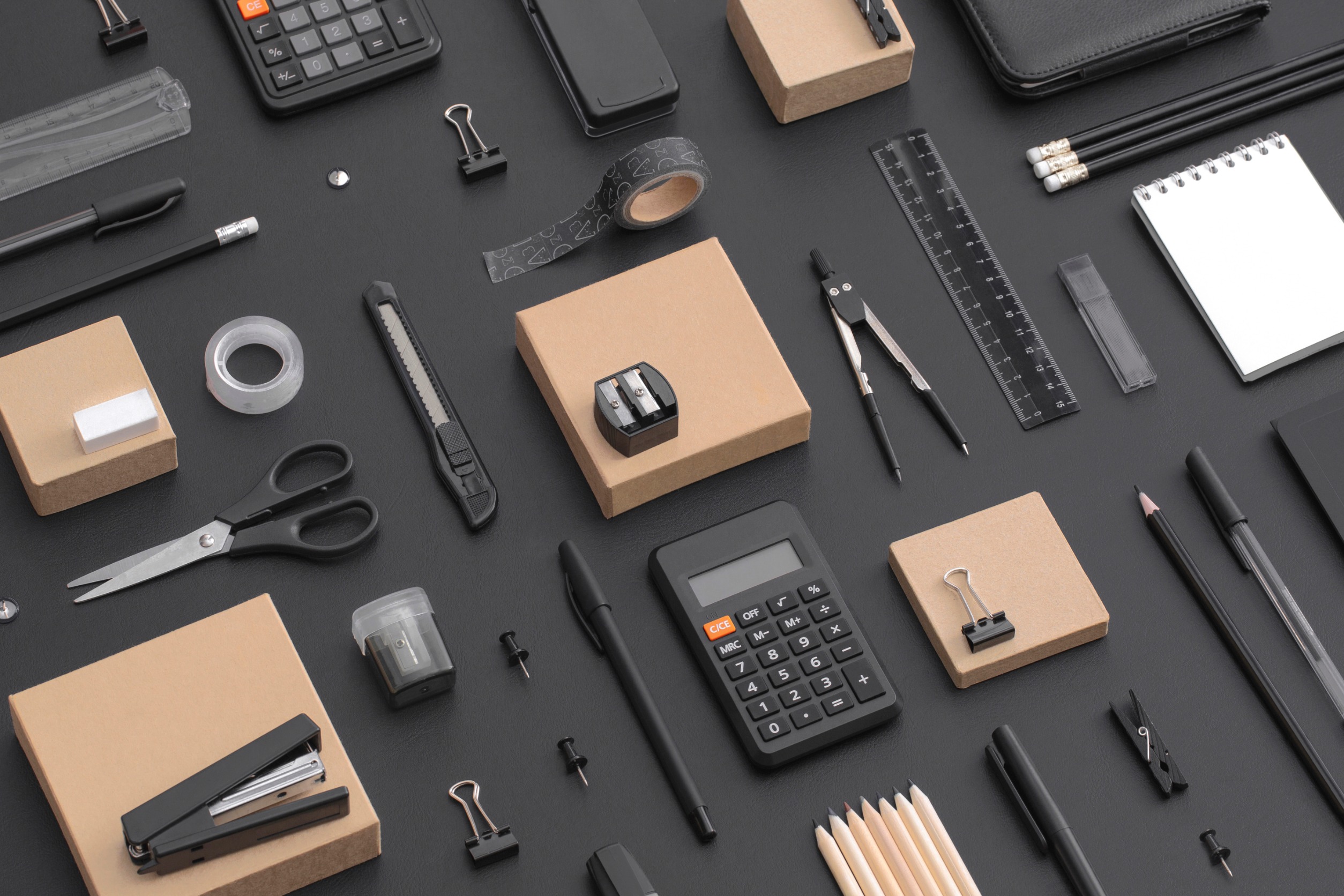 Retro-Büromaterialien vs. Moderne: Die Geschichte des Büros - Retro-Büromaterialien vs. Moderne: Das Büro damals und heute