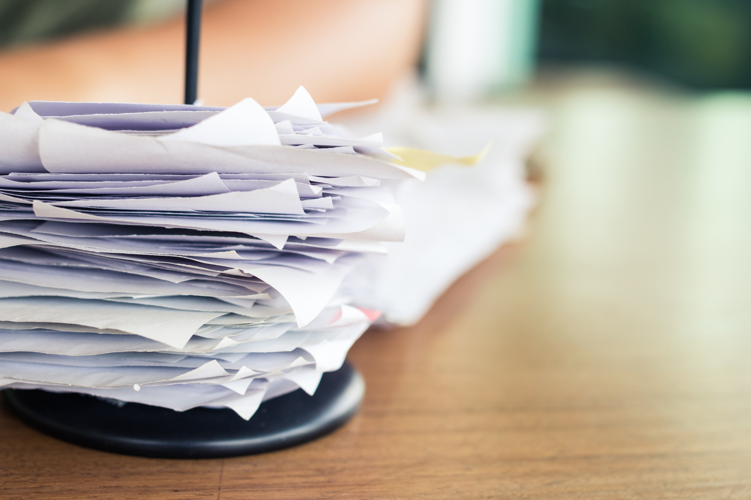 Papiermanagement im Büro: Der Schritt gegen Papierverschwendung  - Papiermanagement im Büro: Der grüne Arbeitsplatz