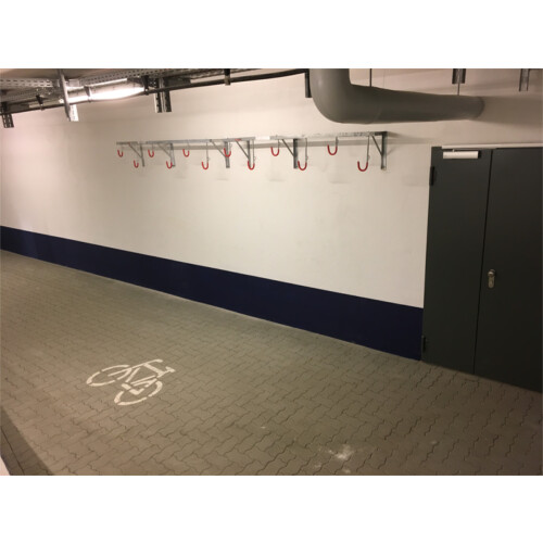 Reihen-Hängeparker Typ 3800, Wandmontage Länge 1200 Stellplätze 4