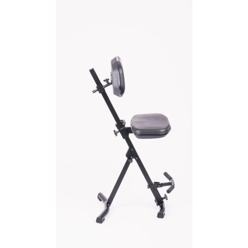 Stehhilfe mit klappbarer Aufstiegshilfe verschiedenen Zierstreifen