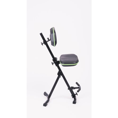 Stehhilfe mit klappbarer Aufstiegshilfe verschiedenen Zierstreifen