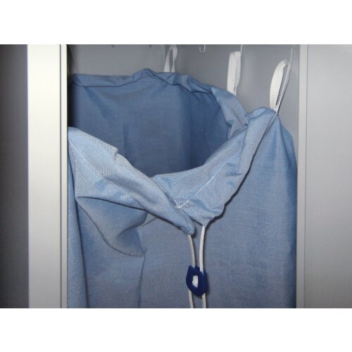 Wäschesammelschrank auf Sockel